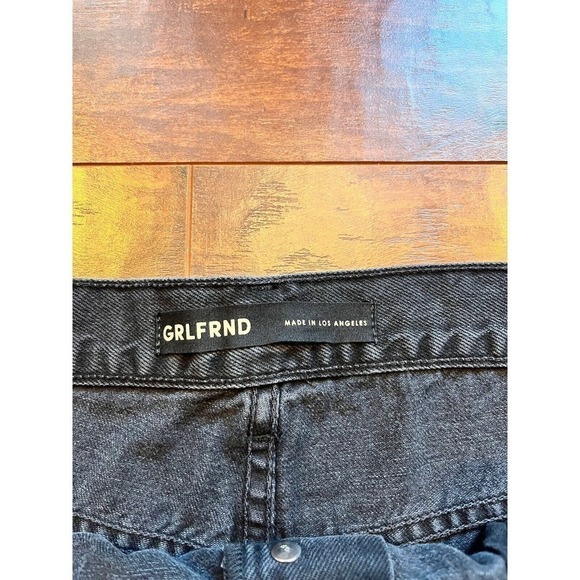 GRLFRND Black Washed Cut Off High Rise Summer Festival Short Size 31 - Picture 2 of 8